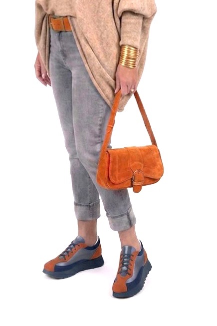 Dress sneakers in terracotta orange, denim blue and navy blue leather with thick rubber soles and round toe - Worn view